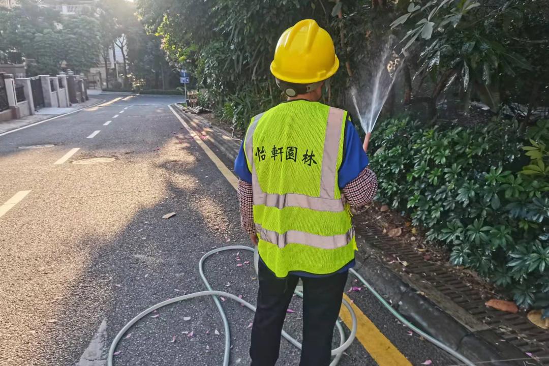 園林綠化養(yǎng)護(hù)澆灌